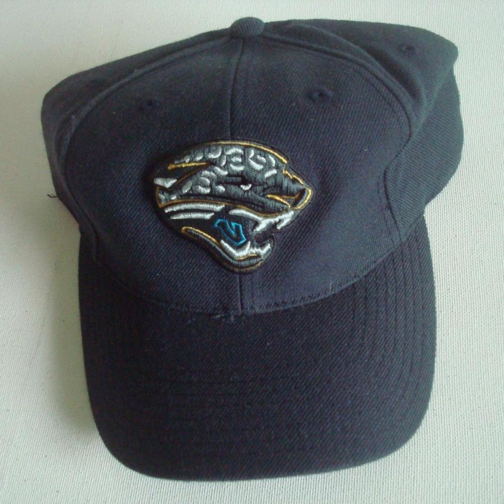 JAGUARS PUMA HAT CAP VINTAGE 00S Y2K M2‎